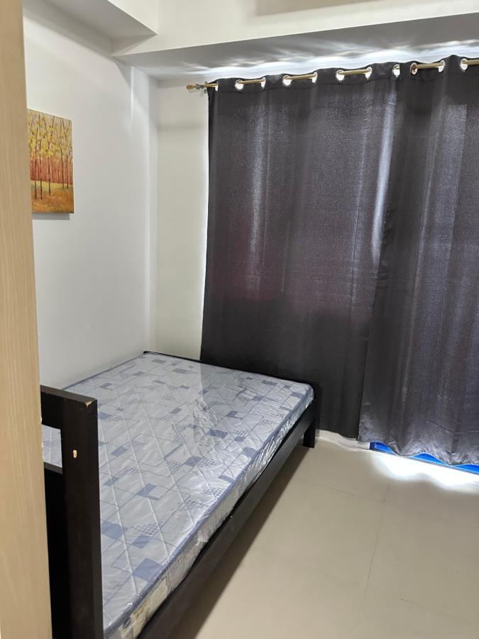 Sea Residences Paul's Place Manila Exterior foto
