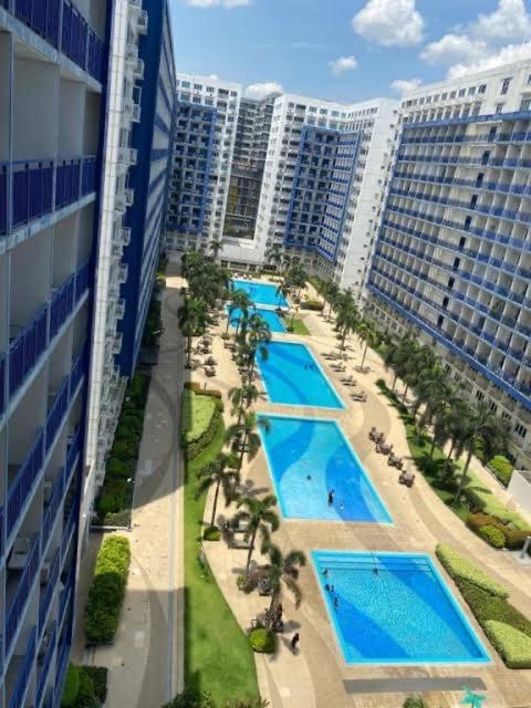 Sea Residences Paul's Place Manila Exterior foto